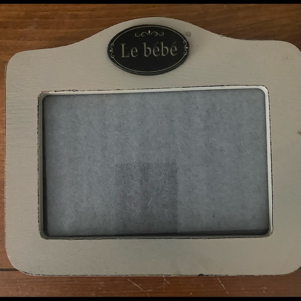 Le Bebe' picture frame